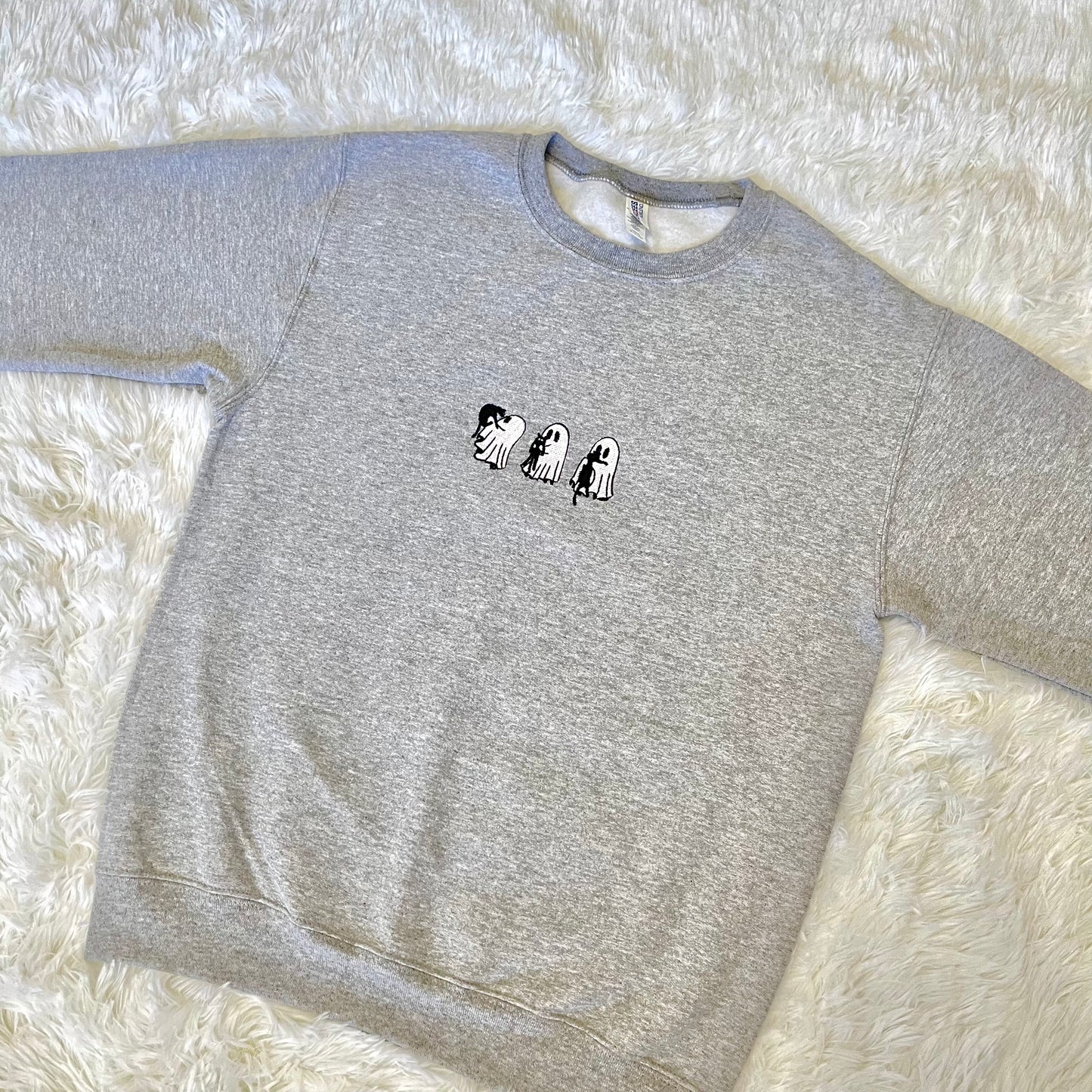 Ghost Holding Cat Embroidered Crewneck ππ»