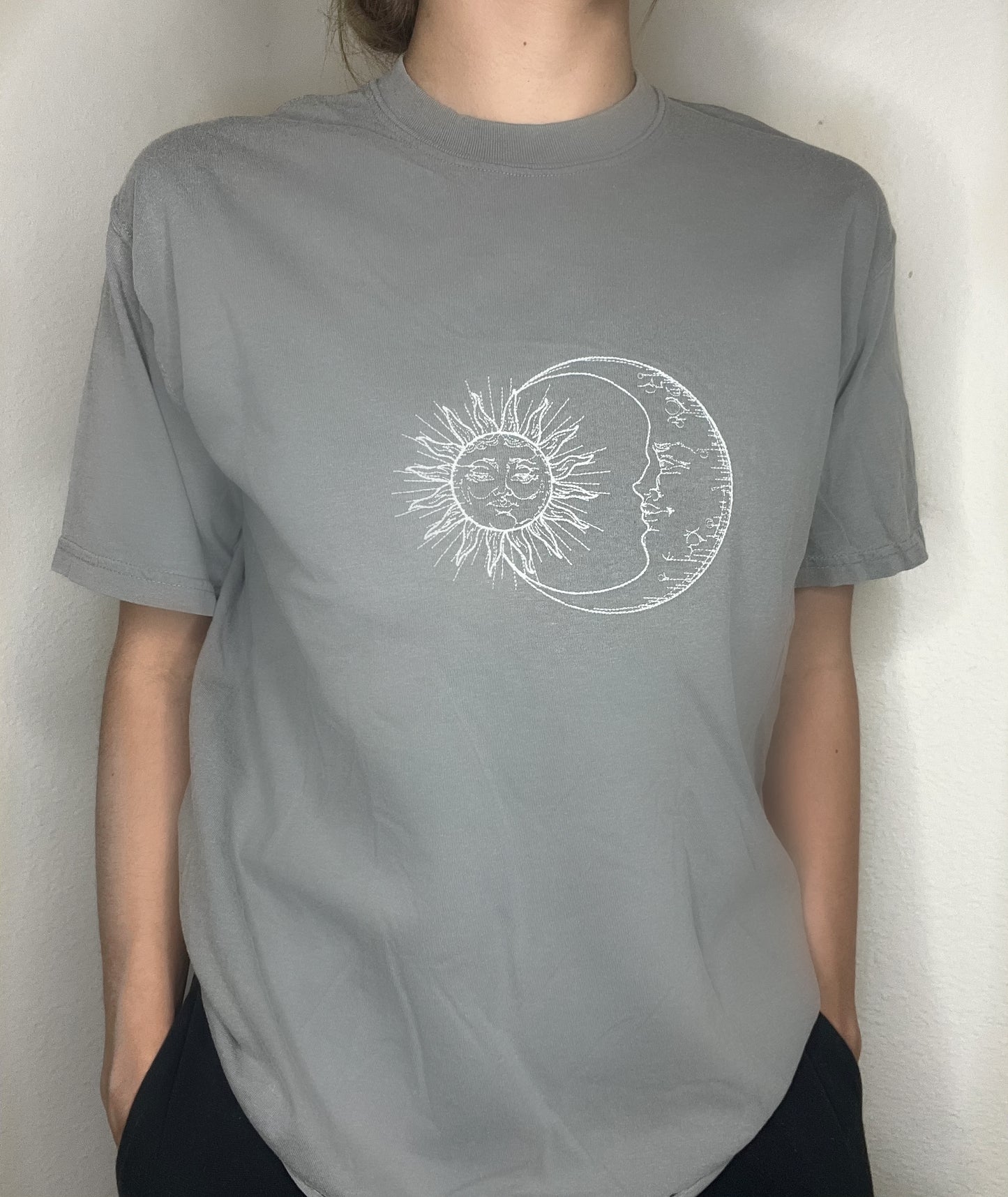 Sun and Moon Embroidered tee